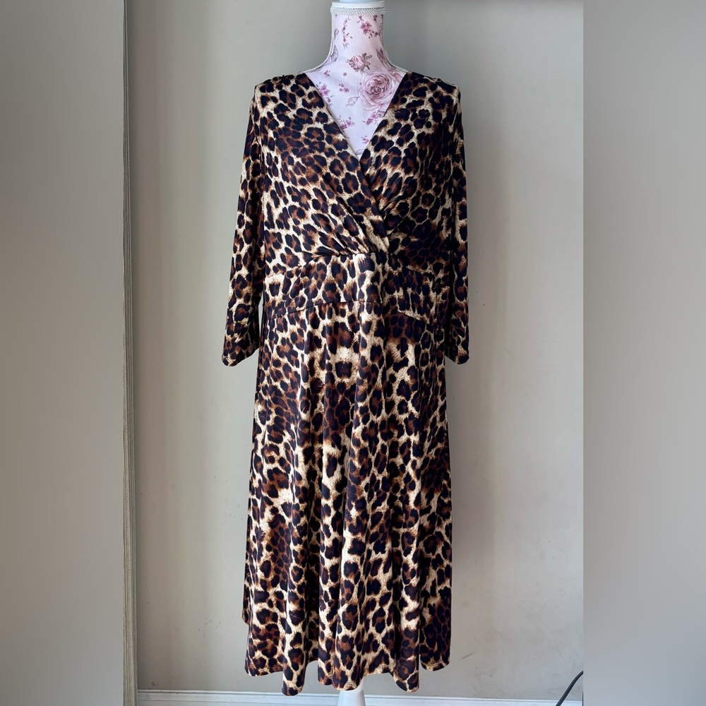 Shelby & Palmer Leopard Print Dress- Size 3X & True to Size